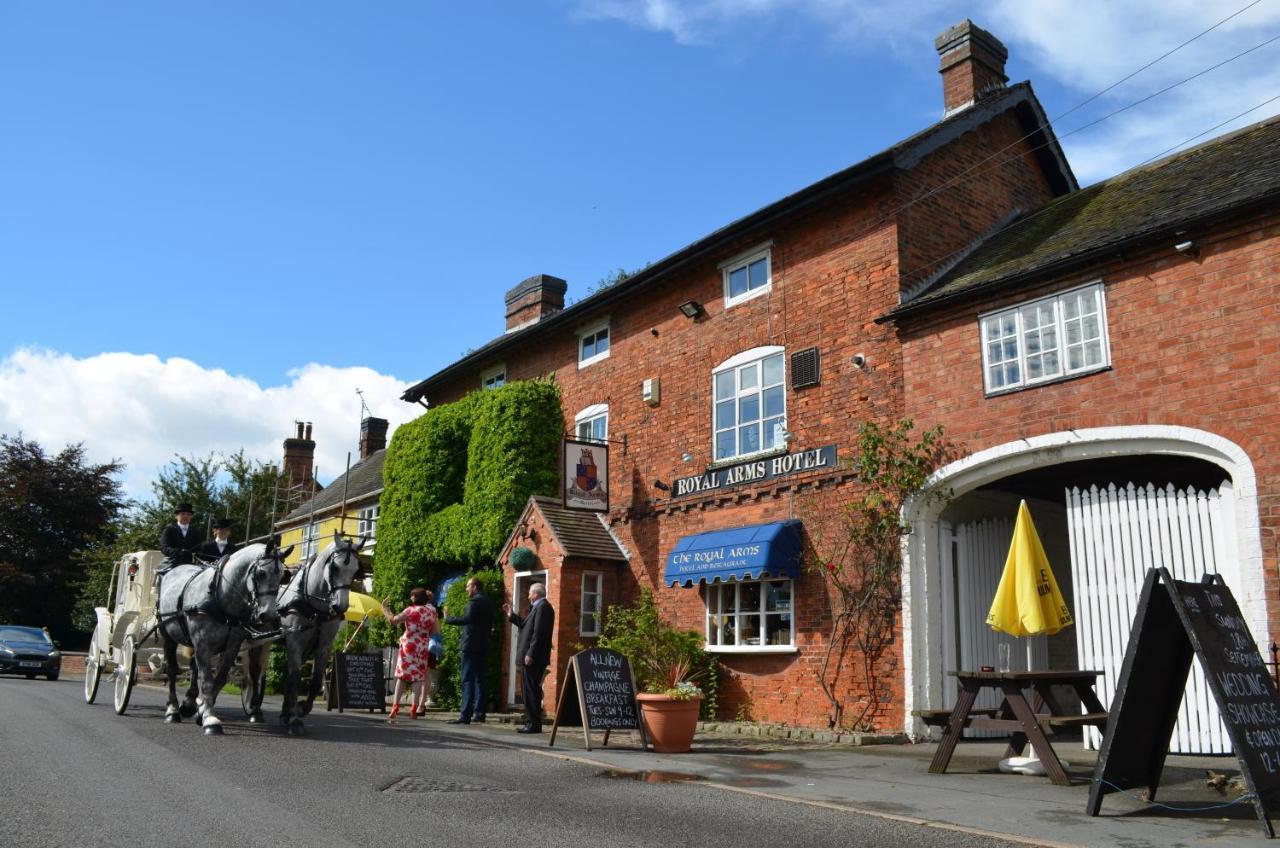The Royal Arms Hotel Sutton Cheney Kültér fotó