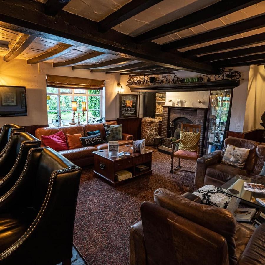 The Royal Arms Hotel Sutton Cheney Kültér fotó