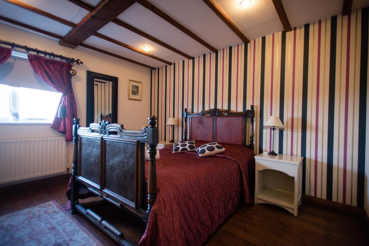 The Royal Arms Hotel Sutton Cheney Kültér fotó